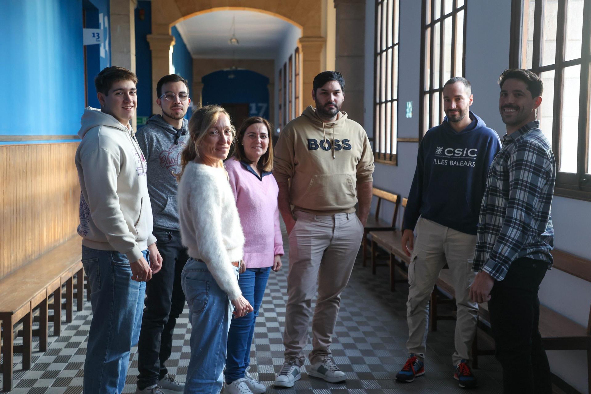 Algunos de los participantes de Connect'Up, junto a Feder Leguizamos