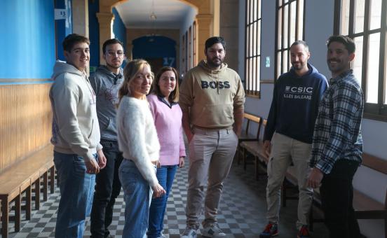 Algunos de los participantes de Connect'Up, junto a Feder Leguizamos