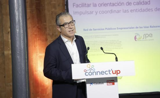 l director general de Empresas, Autónomos y Comercio, José Antonio Caldés